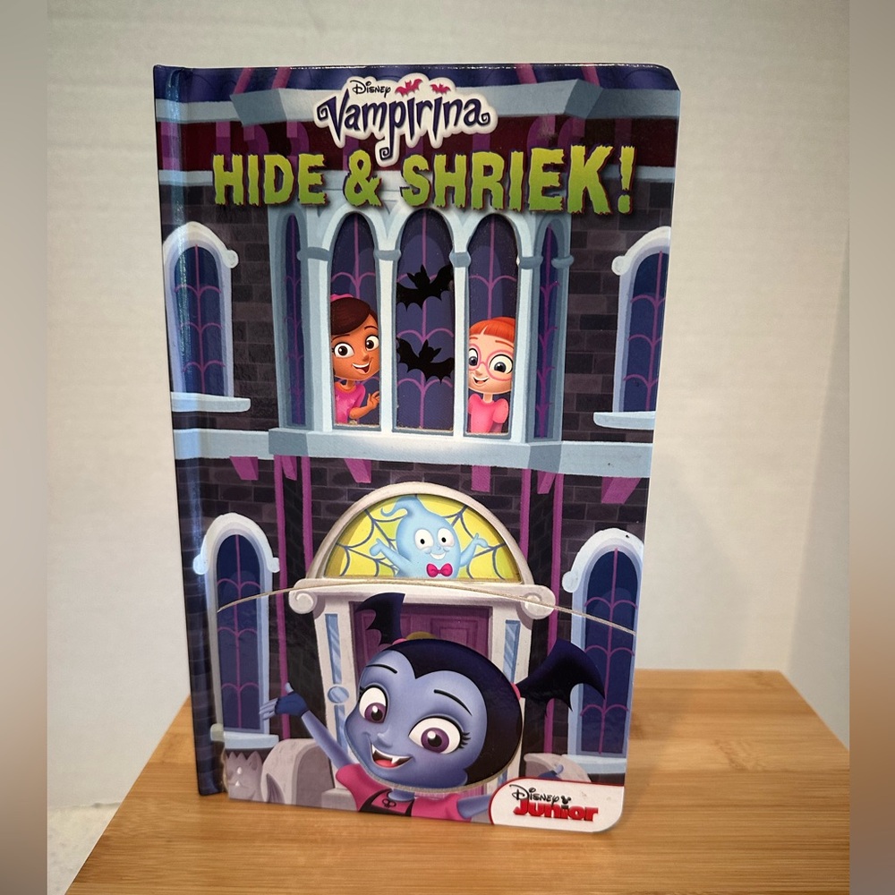 Disney Junior Vampirina Hide & Shriek! Lift-the-Flaps Halloween Hard pages book
